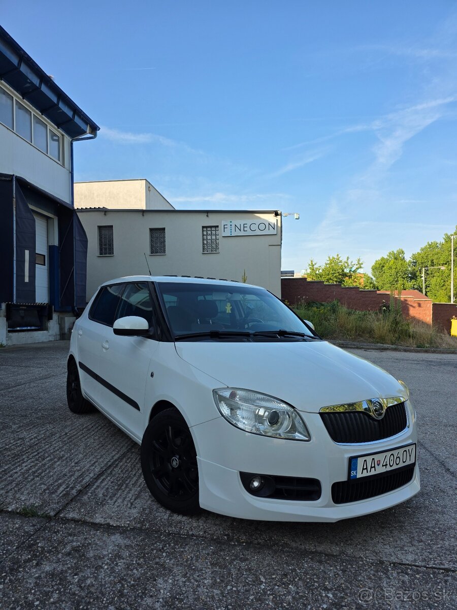 Škoda Fabia 1.6 benzín 77kw