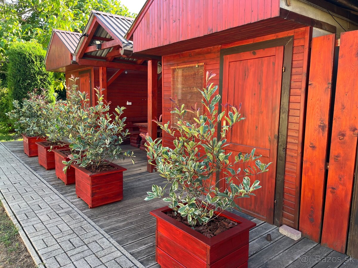 Predám drevené chatky v Štúrove