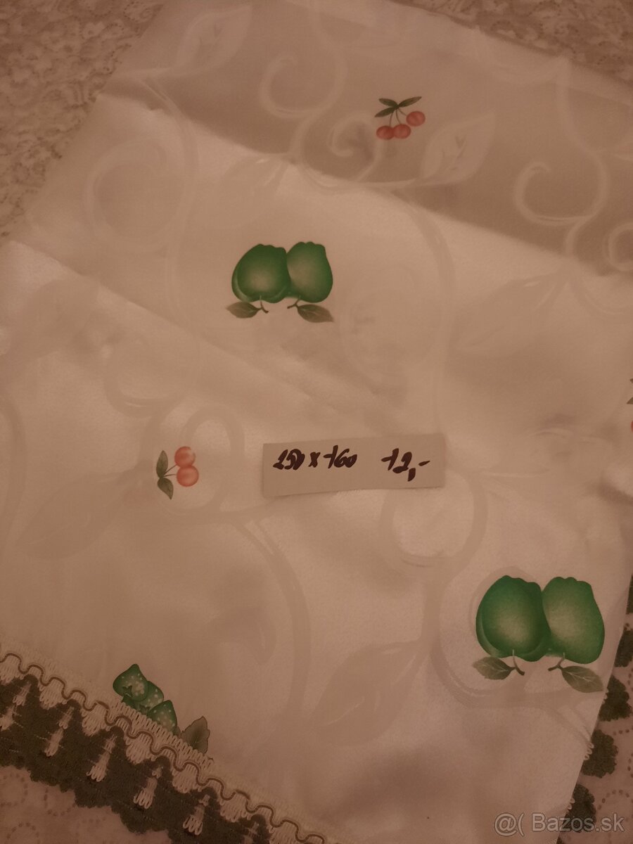 Obrusy na jedálenský stôl