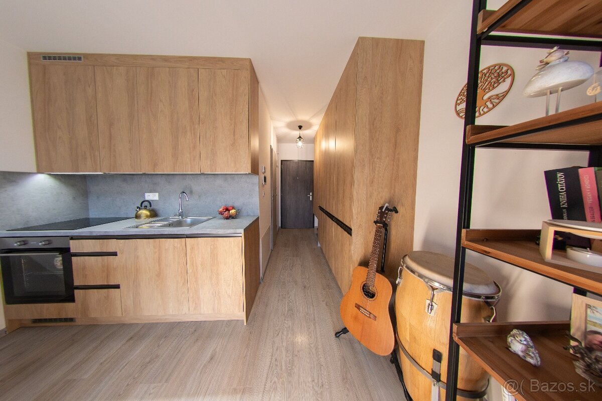 Predaj 2-izbový byt so záhradou