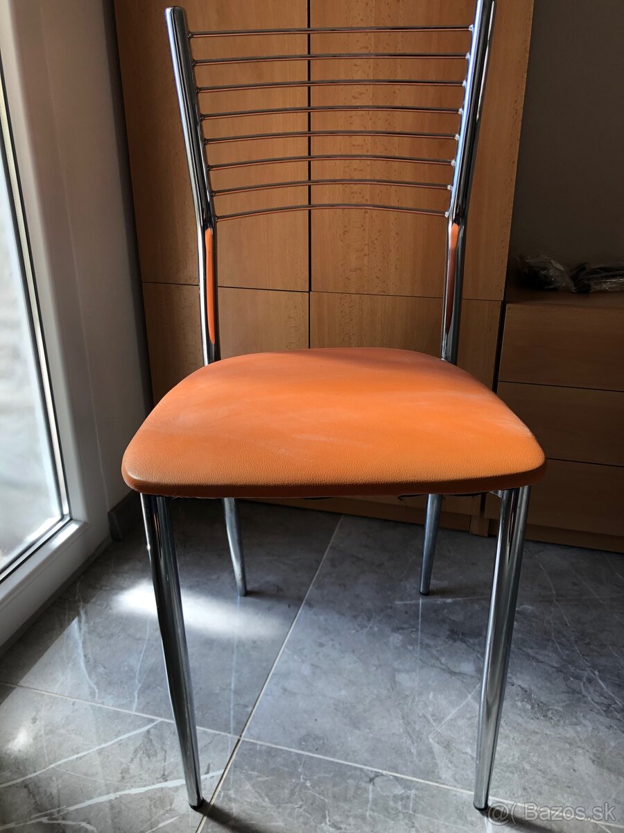 Kuchynské stoličky