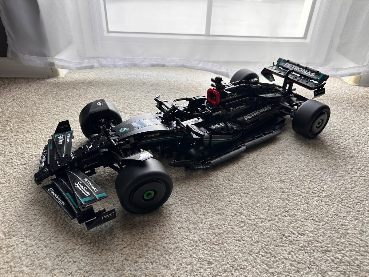Lego Formula 1 - Mercedes AMG