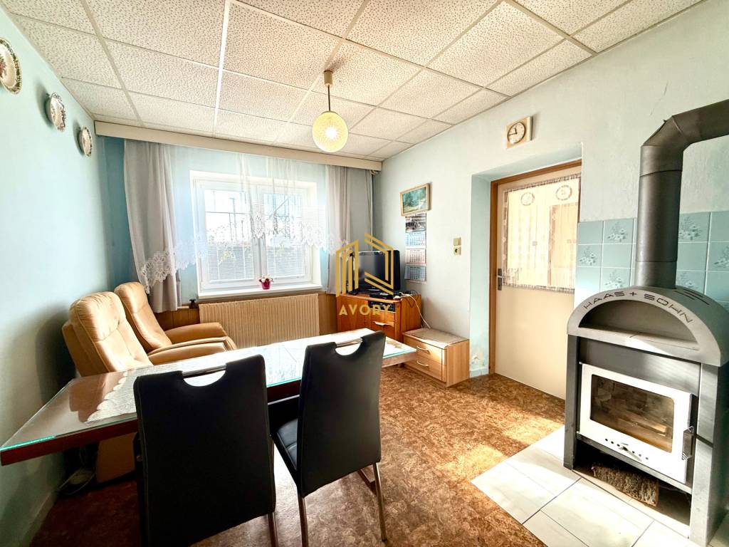 REZERVOVANÝ/ 4 - IZB.ROD.DOM s GARÁŽOU,POZEMOK 776m2, HLBOKÉ