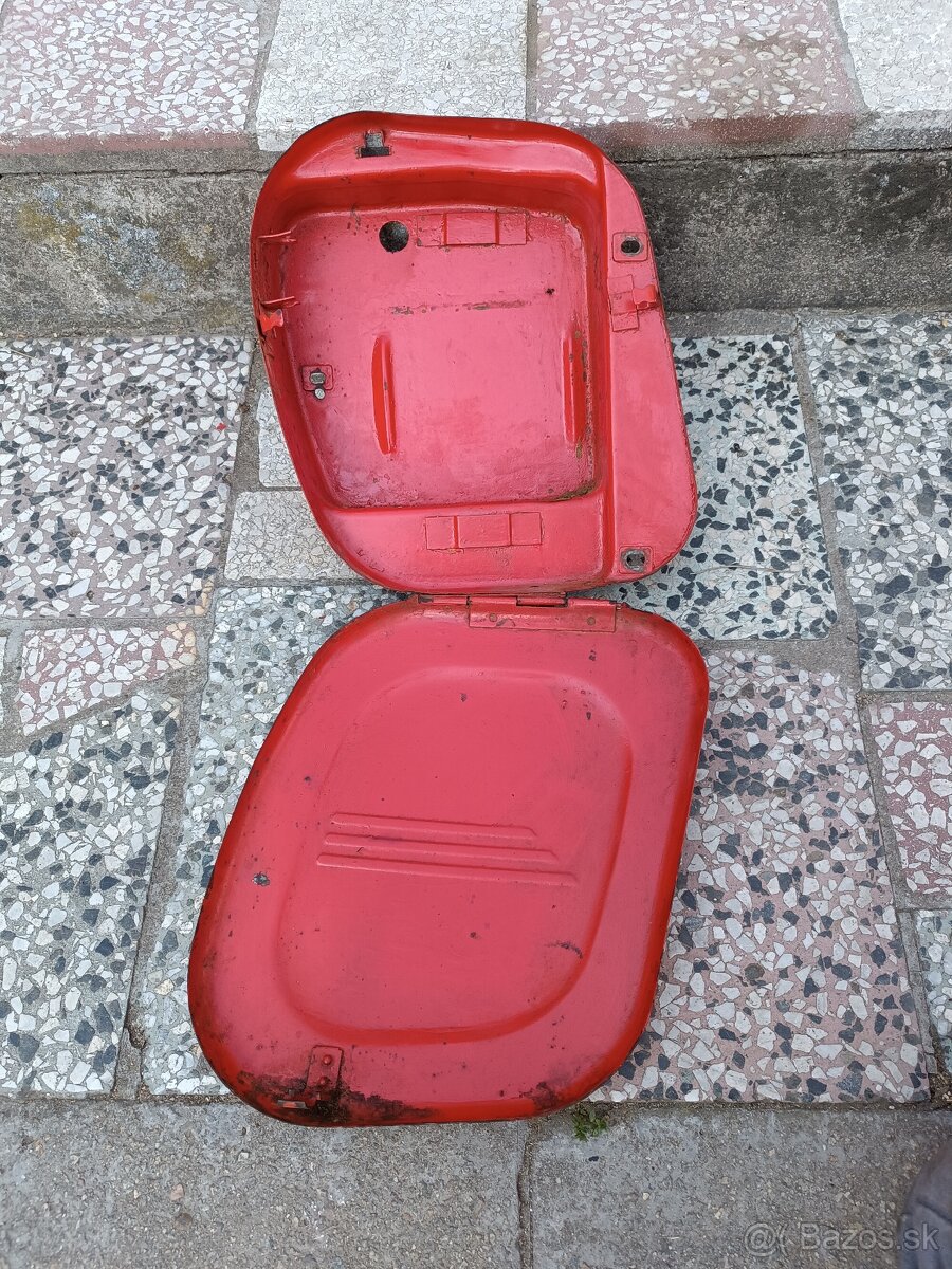 Kastlík baterie - Jawa panelka