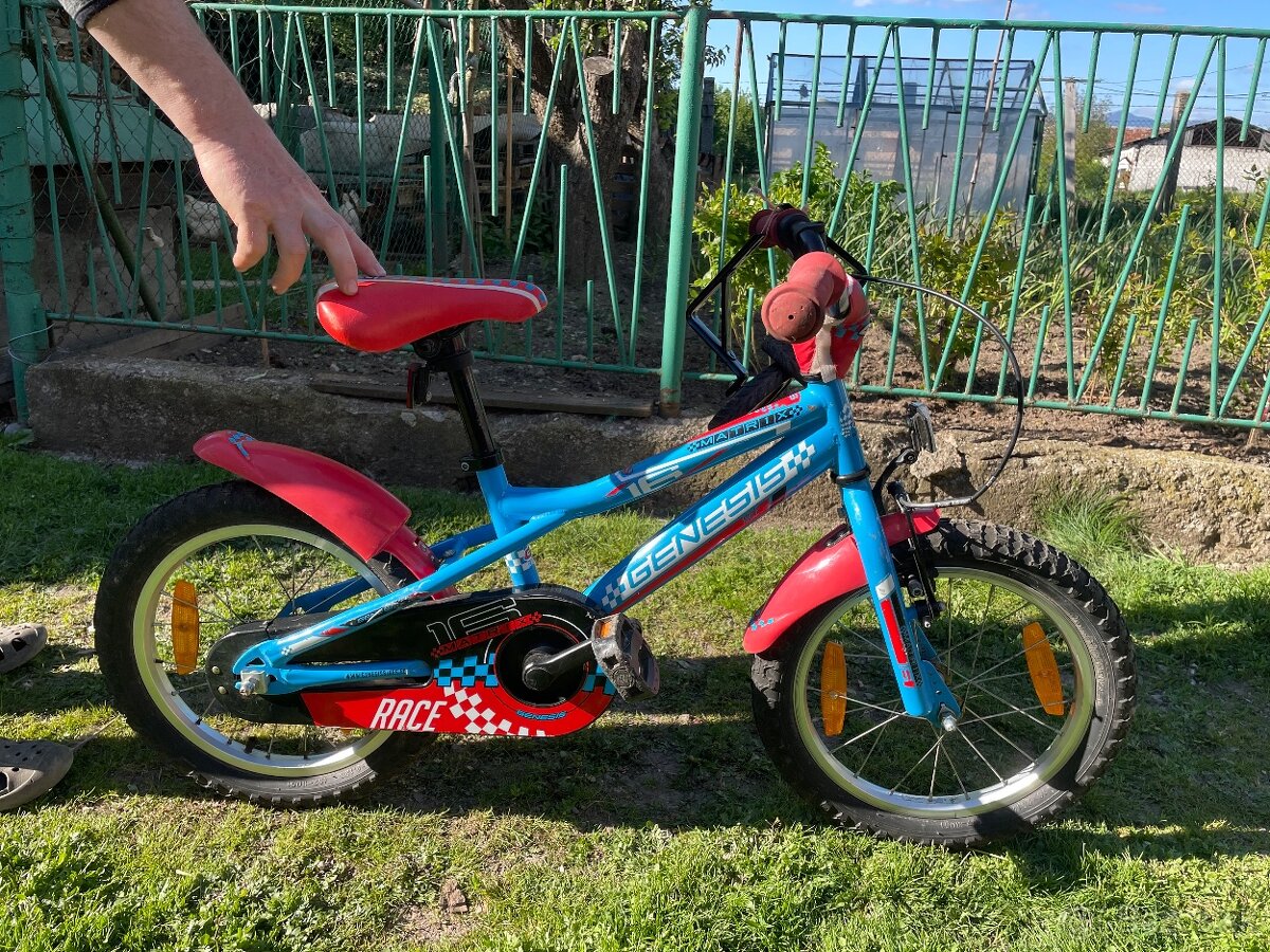 Detsky bicykel / + pomocne kolieska