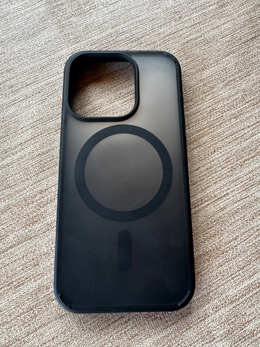 Kryt IPhone 15 pro magsafe