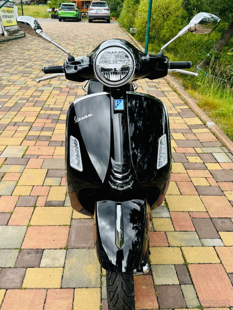 Vespa GTS 300 Super, rok 2024, cena +DPH