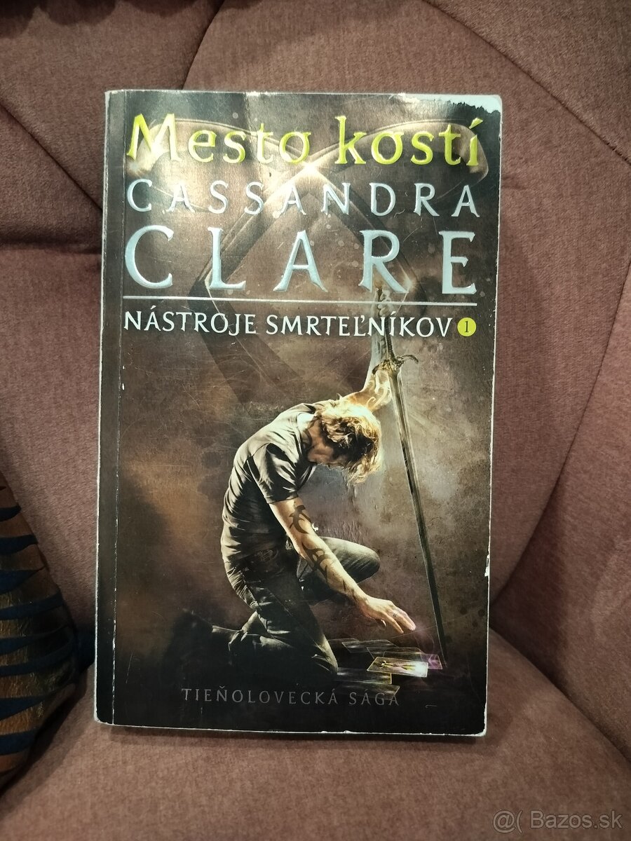 Mesto kostí od Cassandra Clare