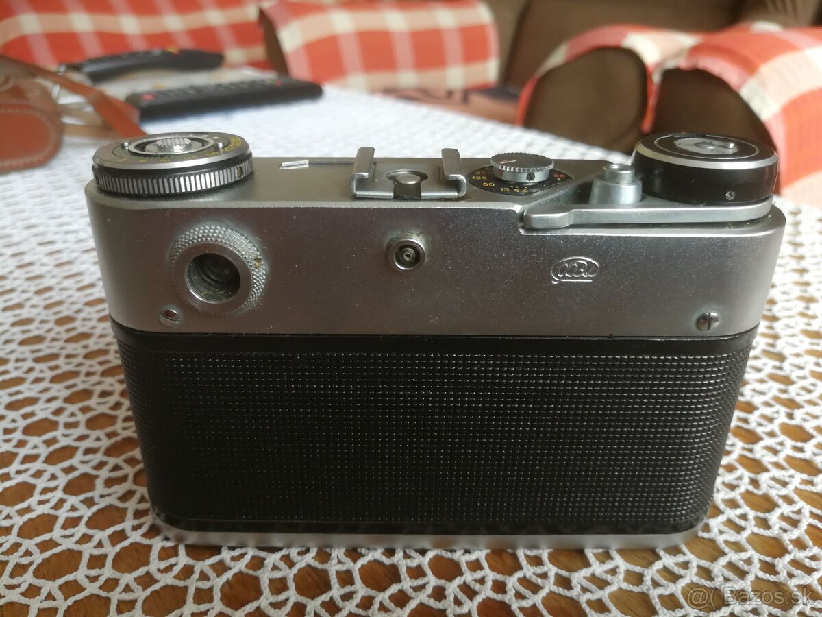 Fotoaparát zn. FED 5