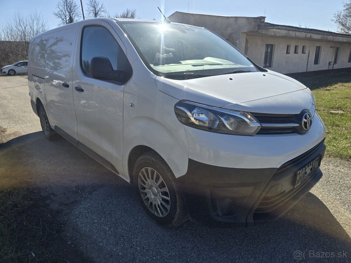 Toyota Proace 2.0 D-4D 140 Comfort L2,2024,DPH,PLNE POJAZDNE