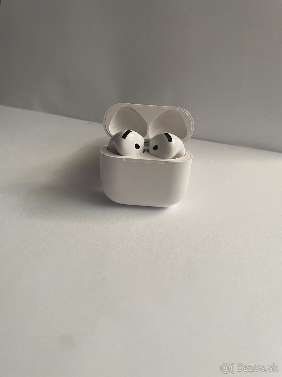 AirPods 4 ANC