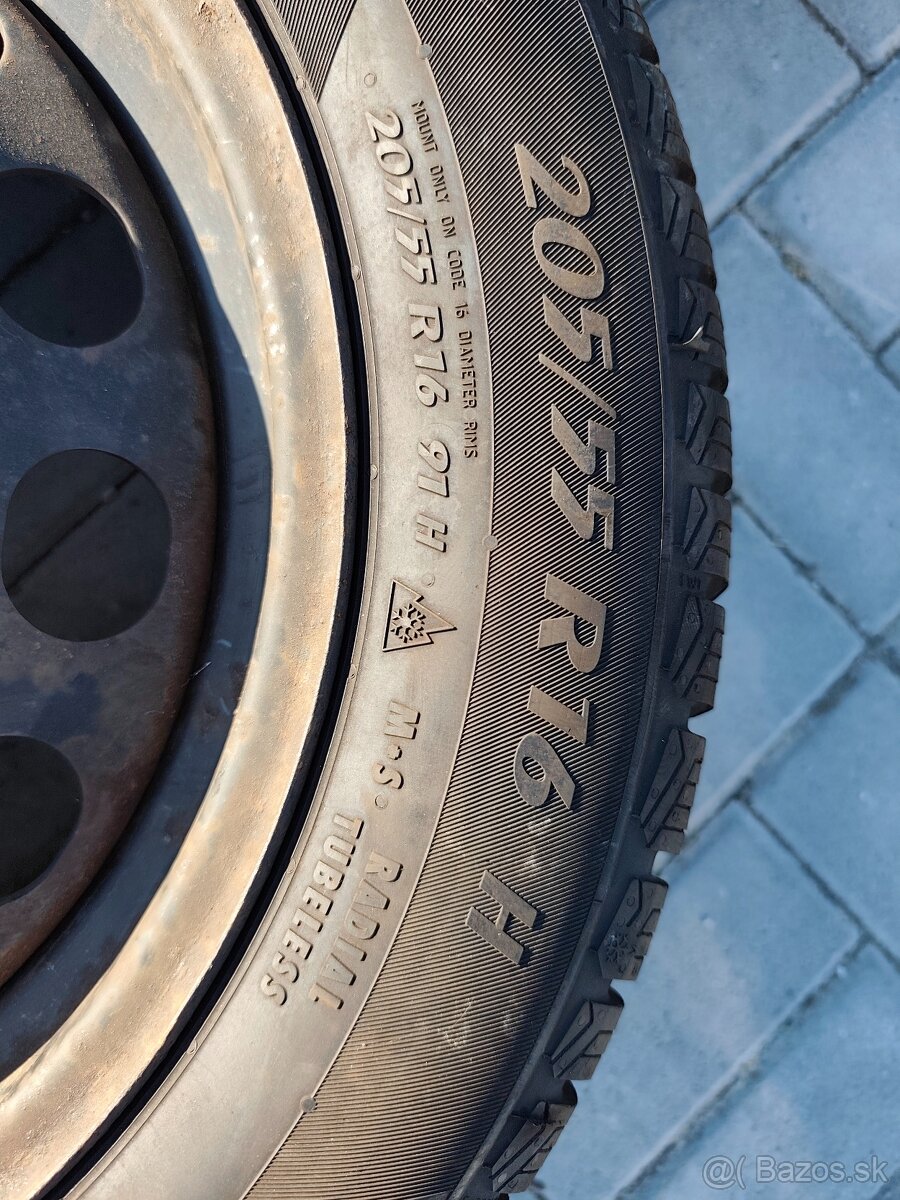 Predám 4x oceľové disky so zimnými pneumatikami