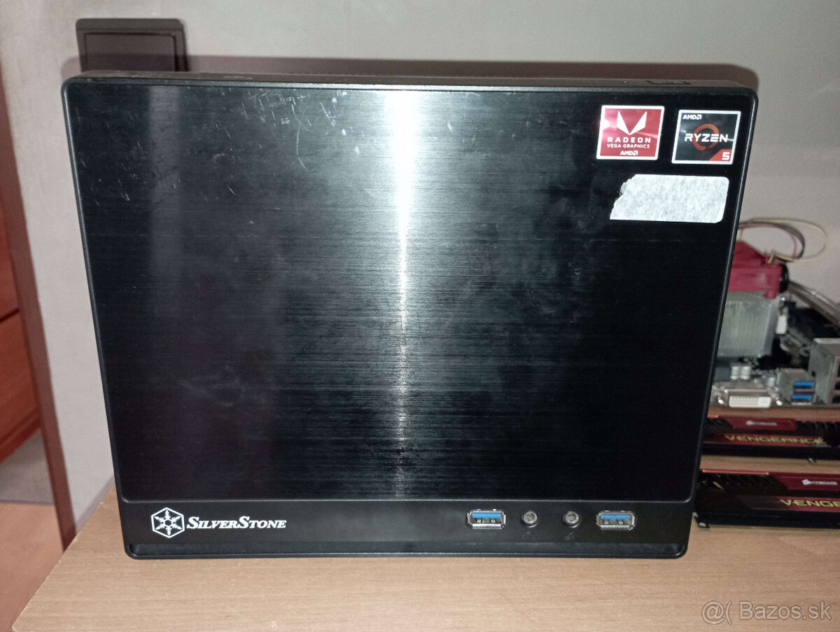 SilverStone SST-SG13B-Q Sugo čierna