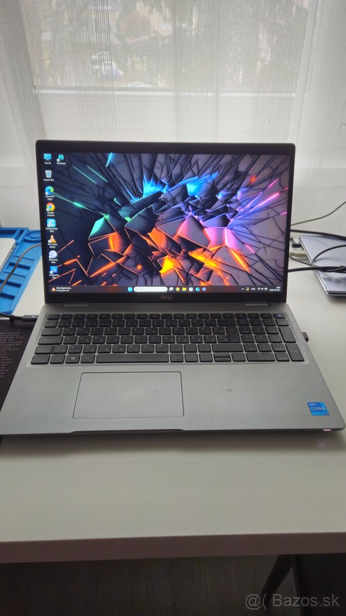 Dell 256GB 8GB RAM Windows 11 PRO