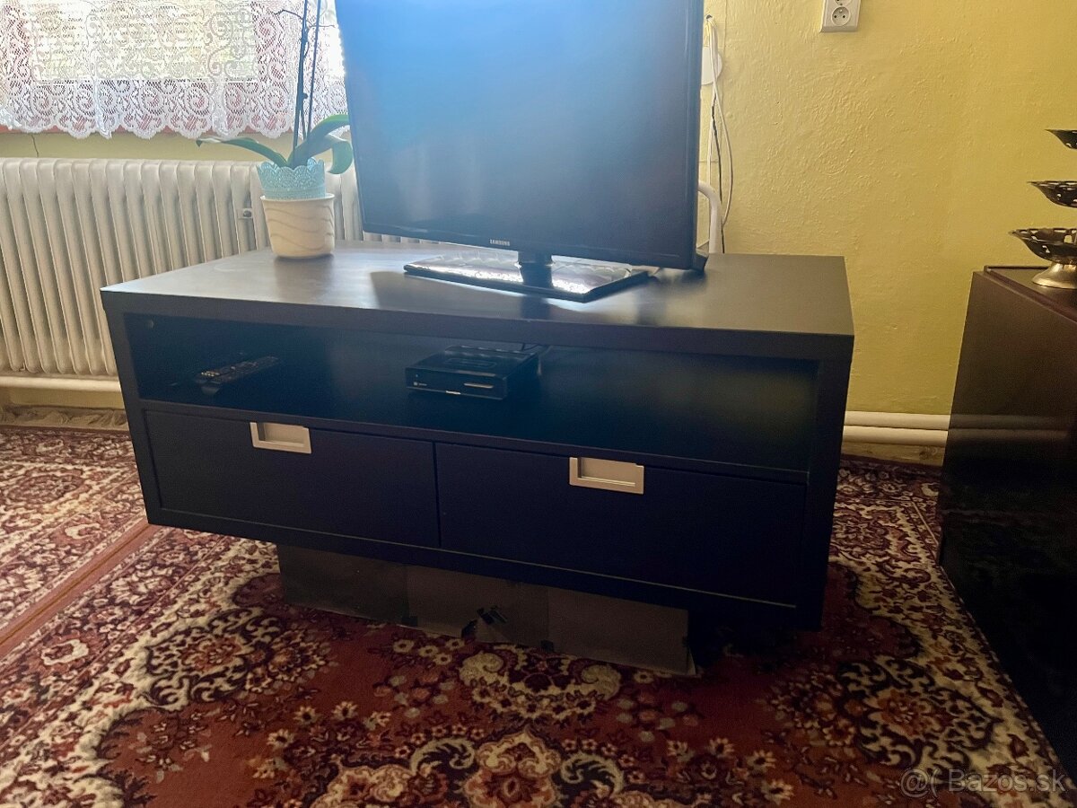 Tv stolik