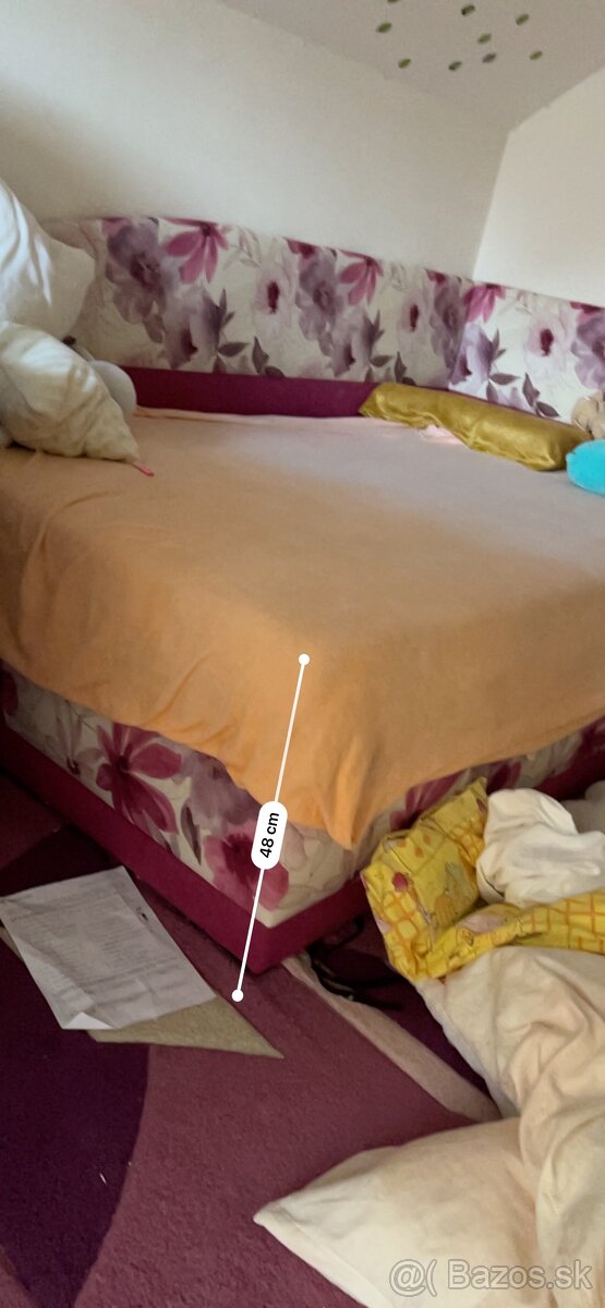 Postel rohova valenda