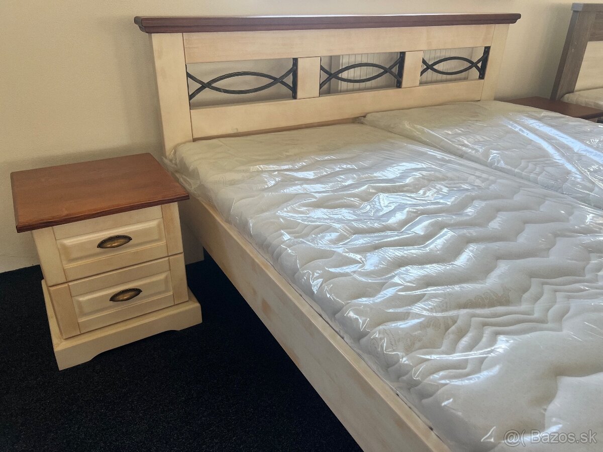 Posteľ výpredajová vzorka