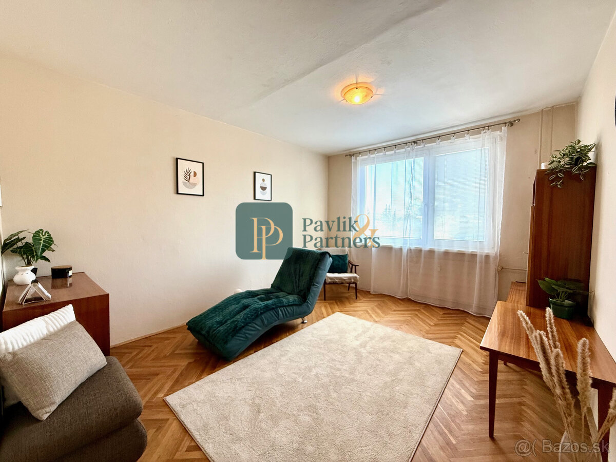 Predaj veľký 2 izbový byt, čiastočná rek., šatník, Chrenová