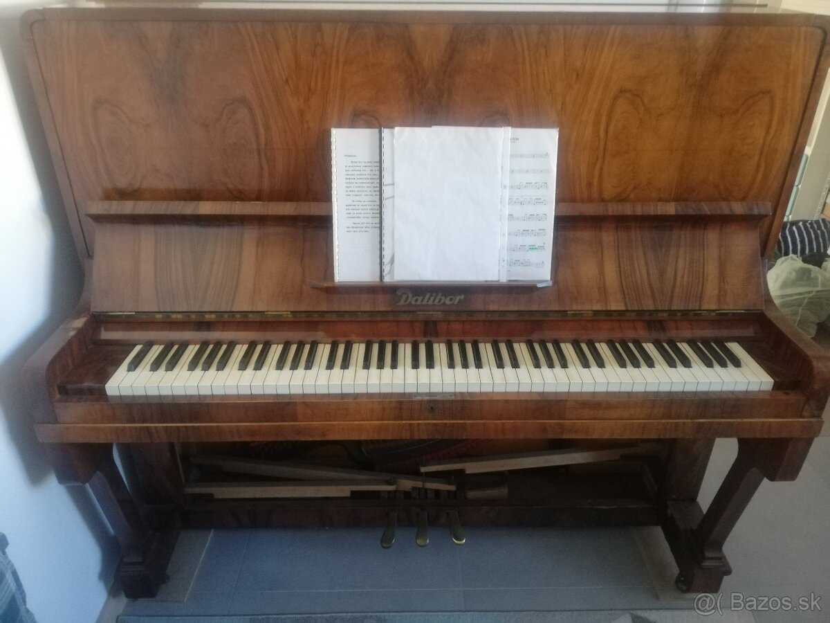Klavír Dalibor