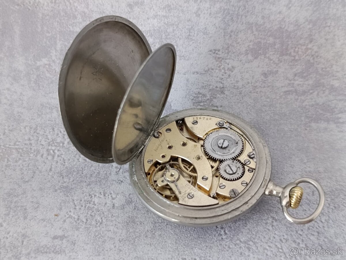 Kapesní hodinky JUNGHANS - erotický motiv