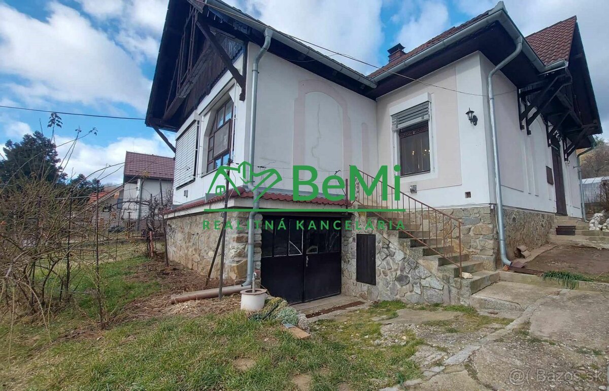 Predaj 4 izbový rodinný dom v spodnej časti  Nitra- Zobor (1