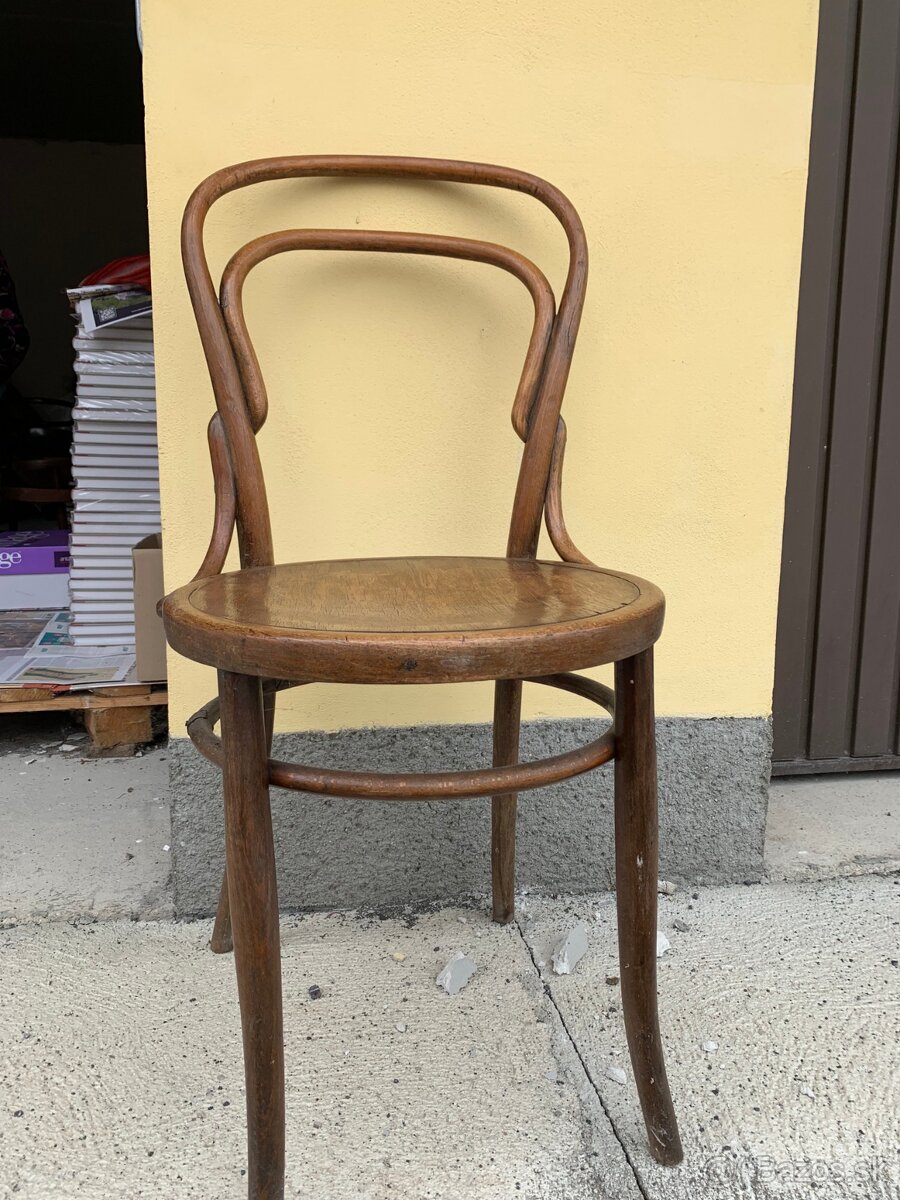 Predam stolicky Thonet