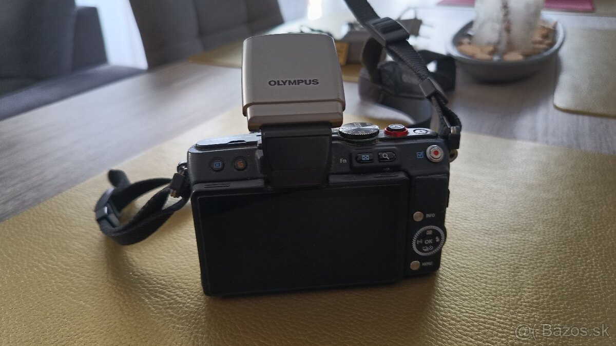 Olympus E-PL6