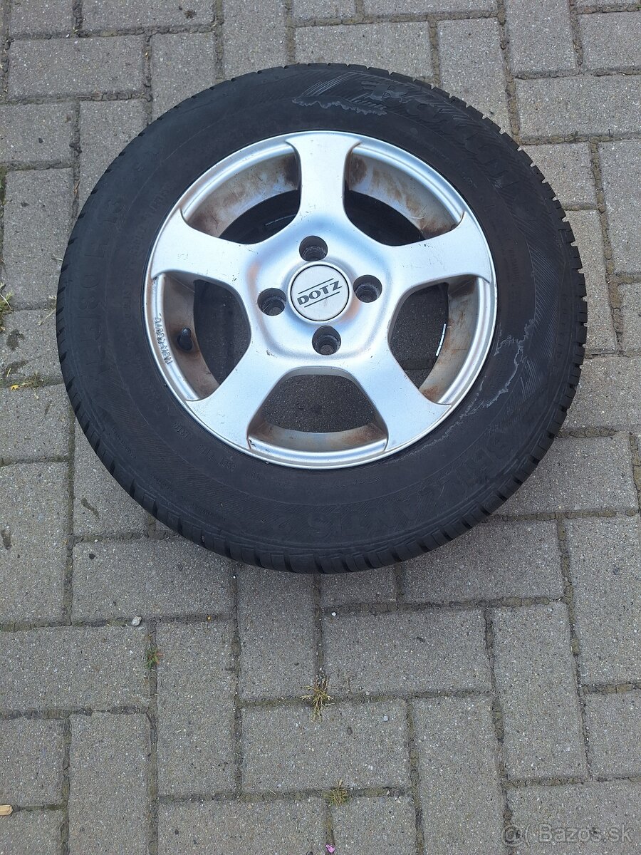Predám zimné pneumatiky na elektrónoch 155/80 R13