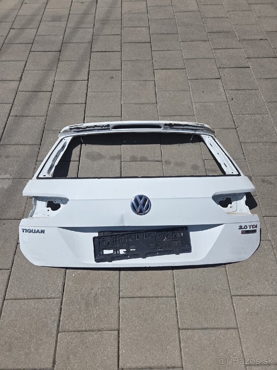 Zadná kapota vw tiguan 2016