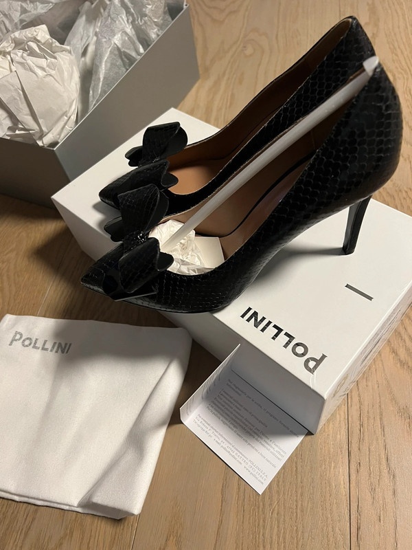 Čierne kožené lodičky Pollini, 36
