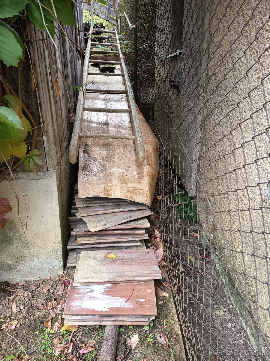 Predám škridle - 10€ spolu