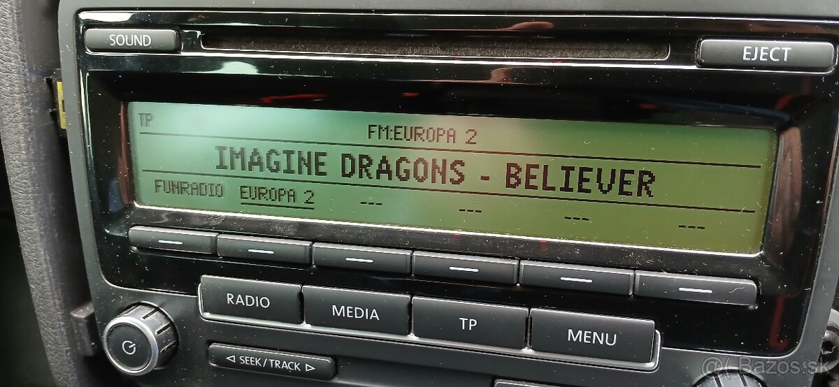 Predám originál autorádio a autobateriu