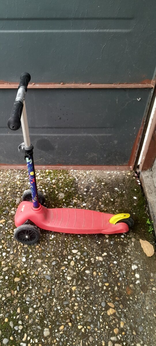 Detské odrážadla,kolobežka,hračky