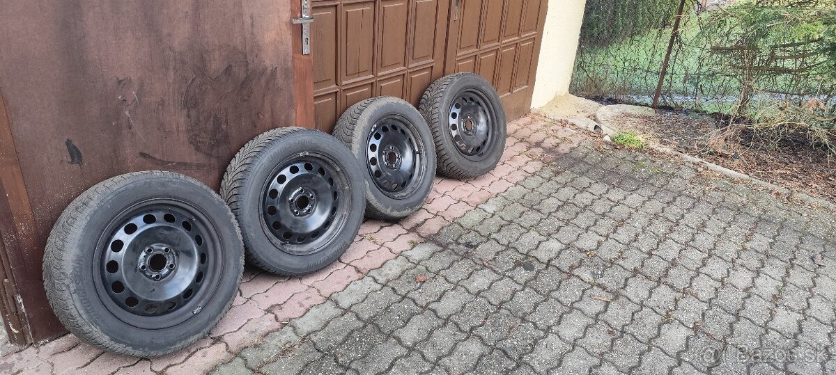 Predám plechové disky s pneu 16