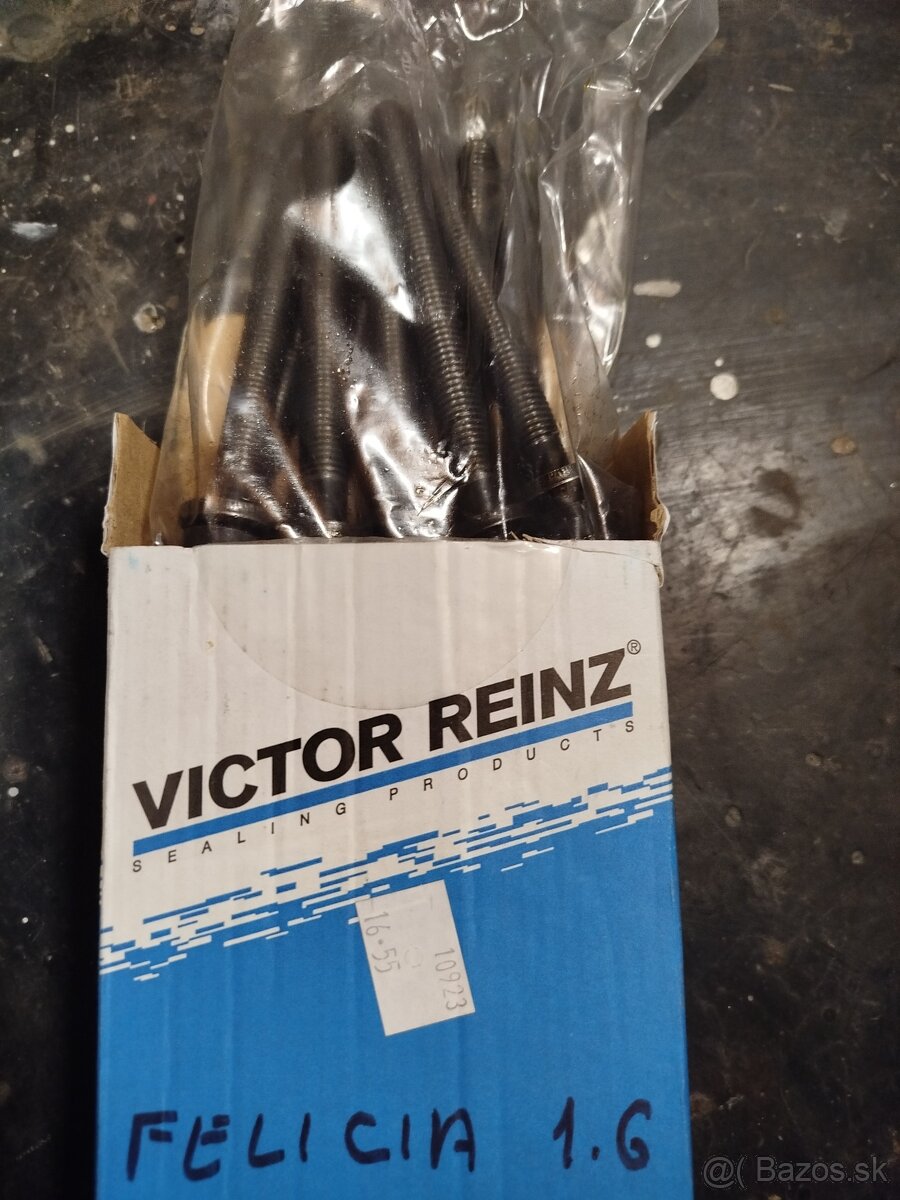 Skrutky do hlavy valcov felicia