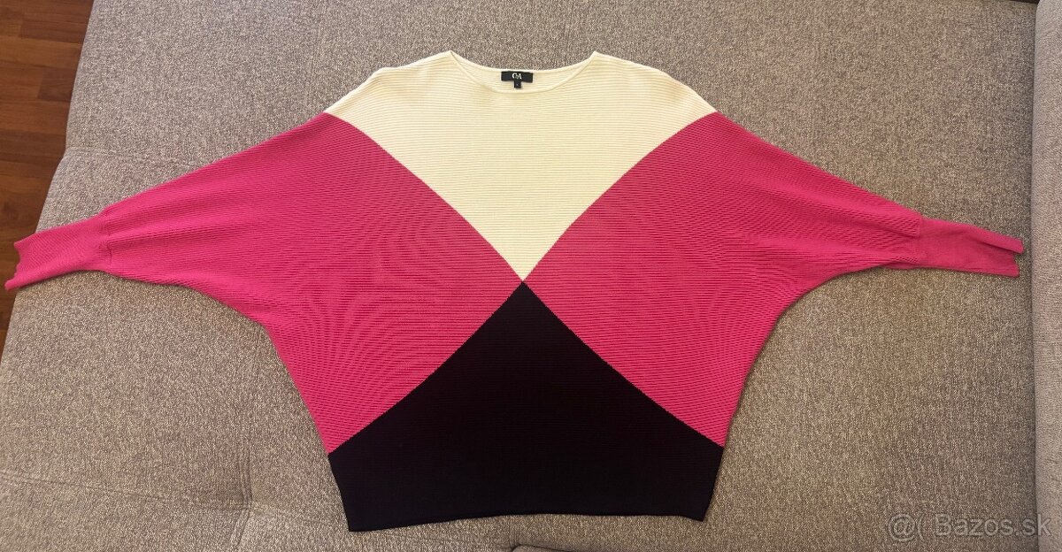 Dámsky sveter netopieri strih