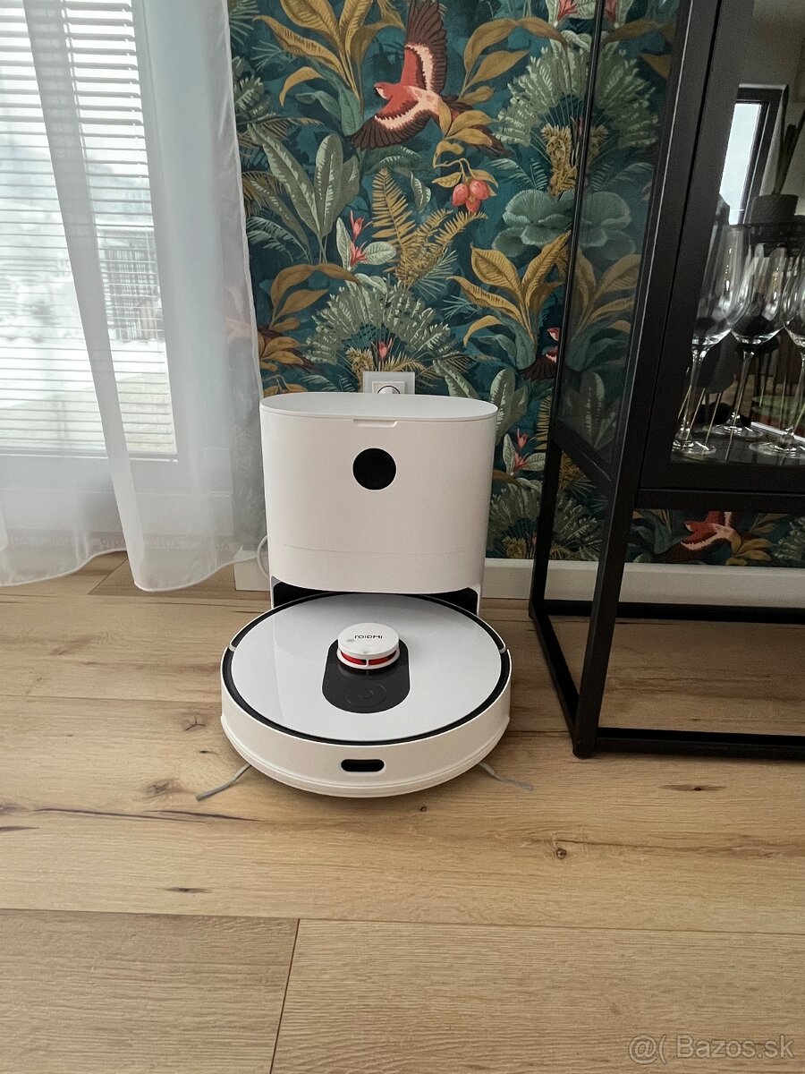 Roboticky vysavac s mopovanim roidmi Eve plus