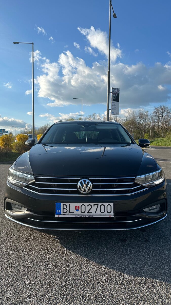 Volkswagen Passat Elegance