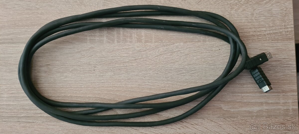 Bose 3-2-1 prepojovaci kábel.