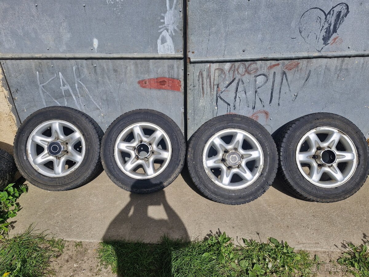 Opel Frontera r16