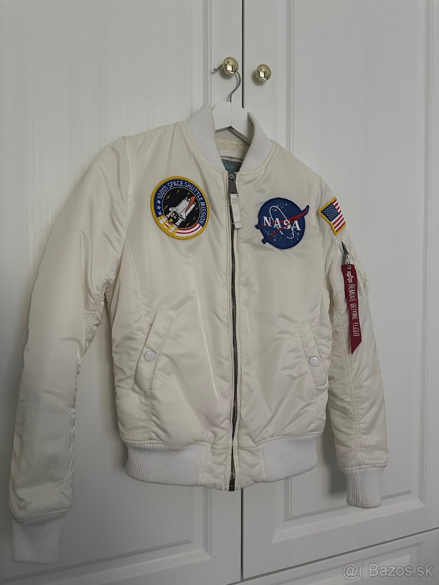 Alpha Industries biela damska bombera