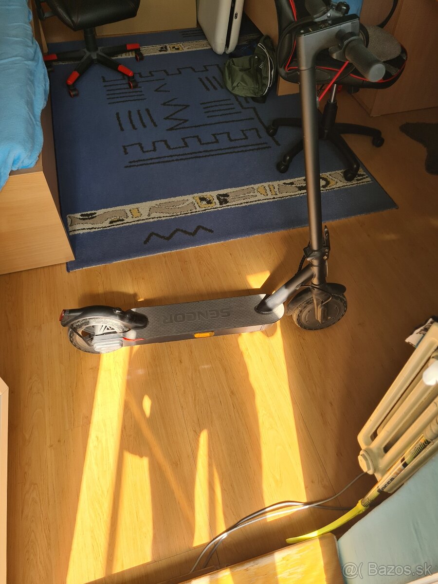 Elektrická kolobežka scooter one 2020