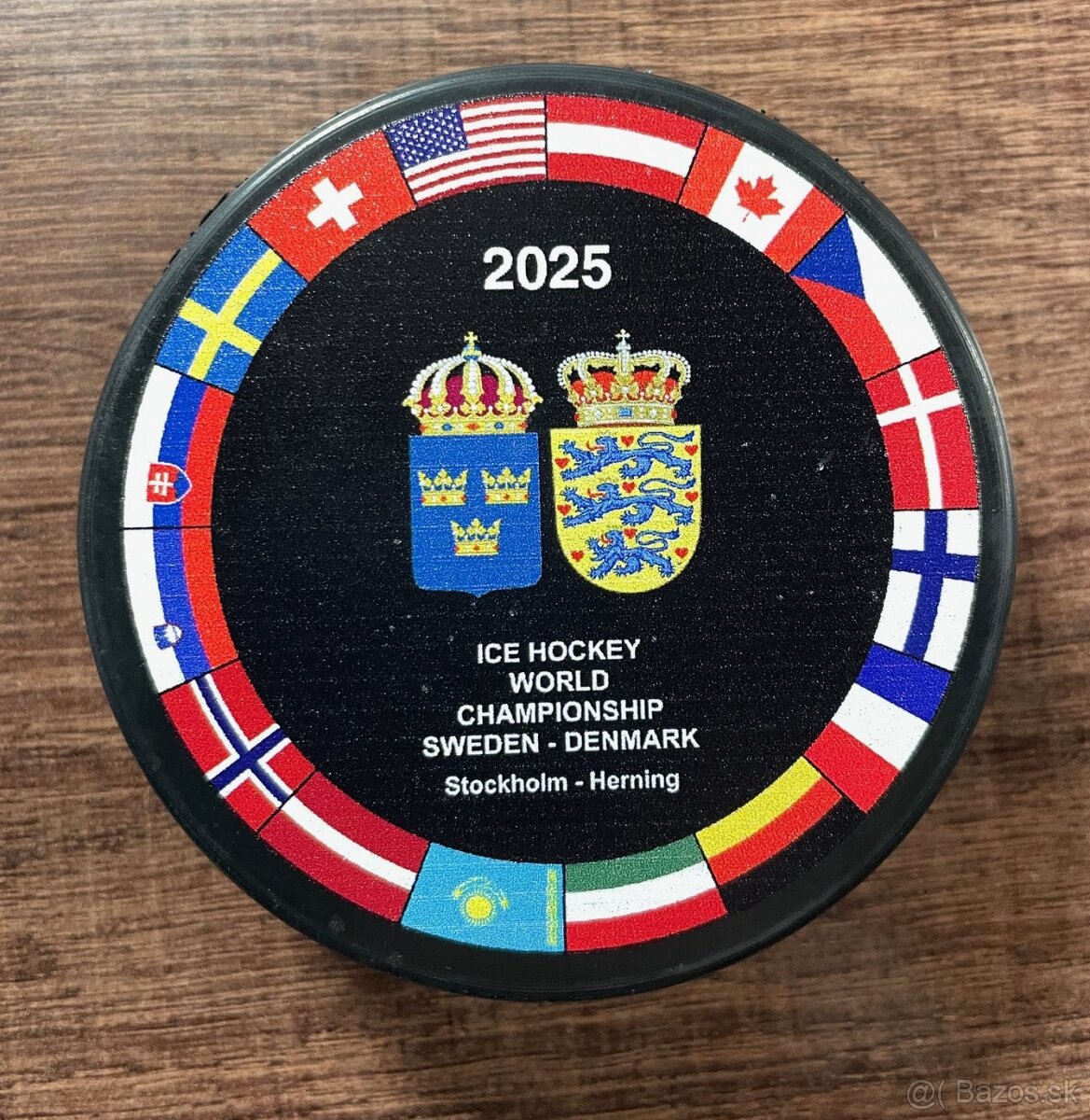 Predám puk z MS 2025 vlajky