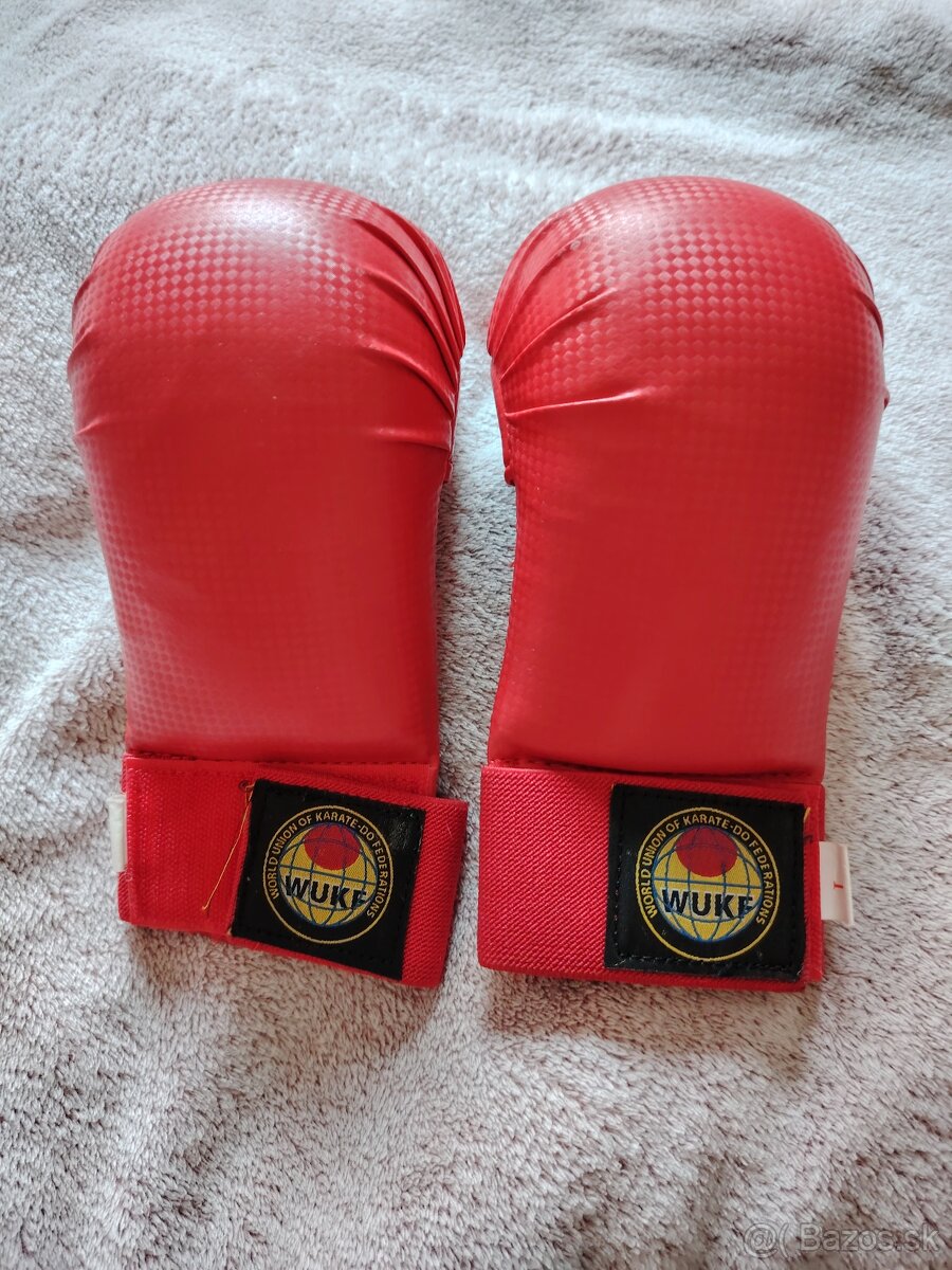 Rukavice na karate