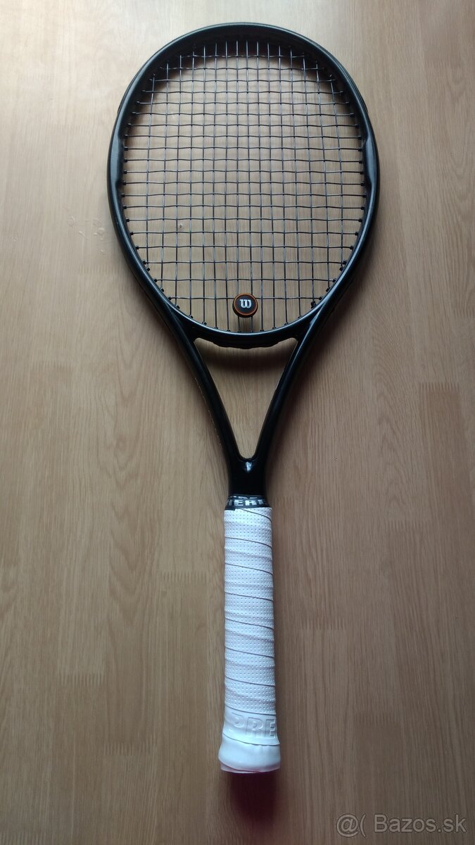 Wilson Pro Staff 97 v13 – výborný stav
