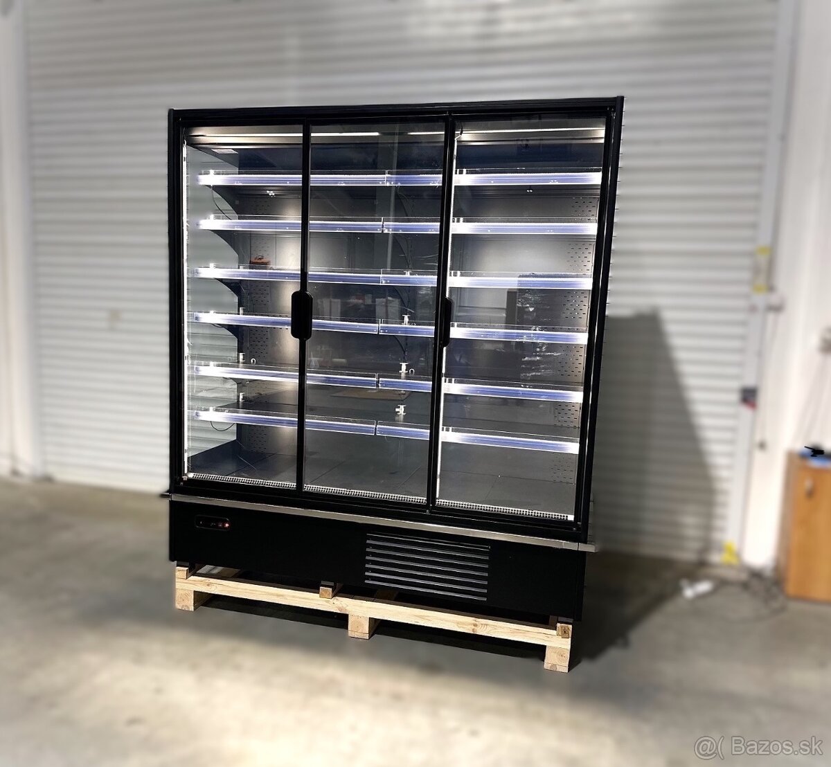 Prístenná vitrína IM 2m