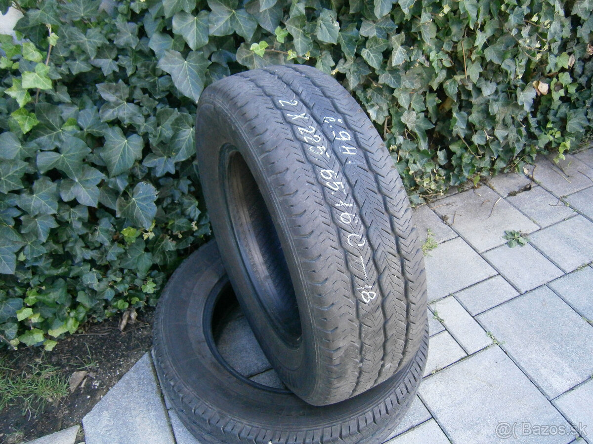 Predám 2x celoročné pneu MIRAGE M+S 225/65 R16C 112/110R