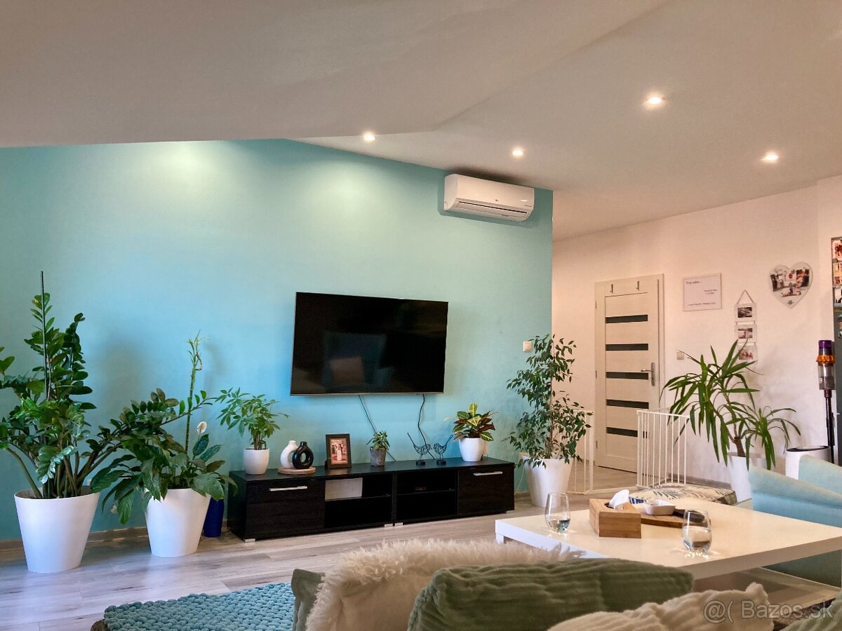 2-izbový byt 75m2  so zariadením + parkovacie miesto, KN