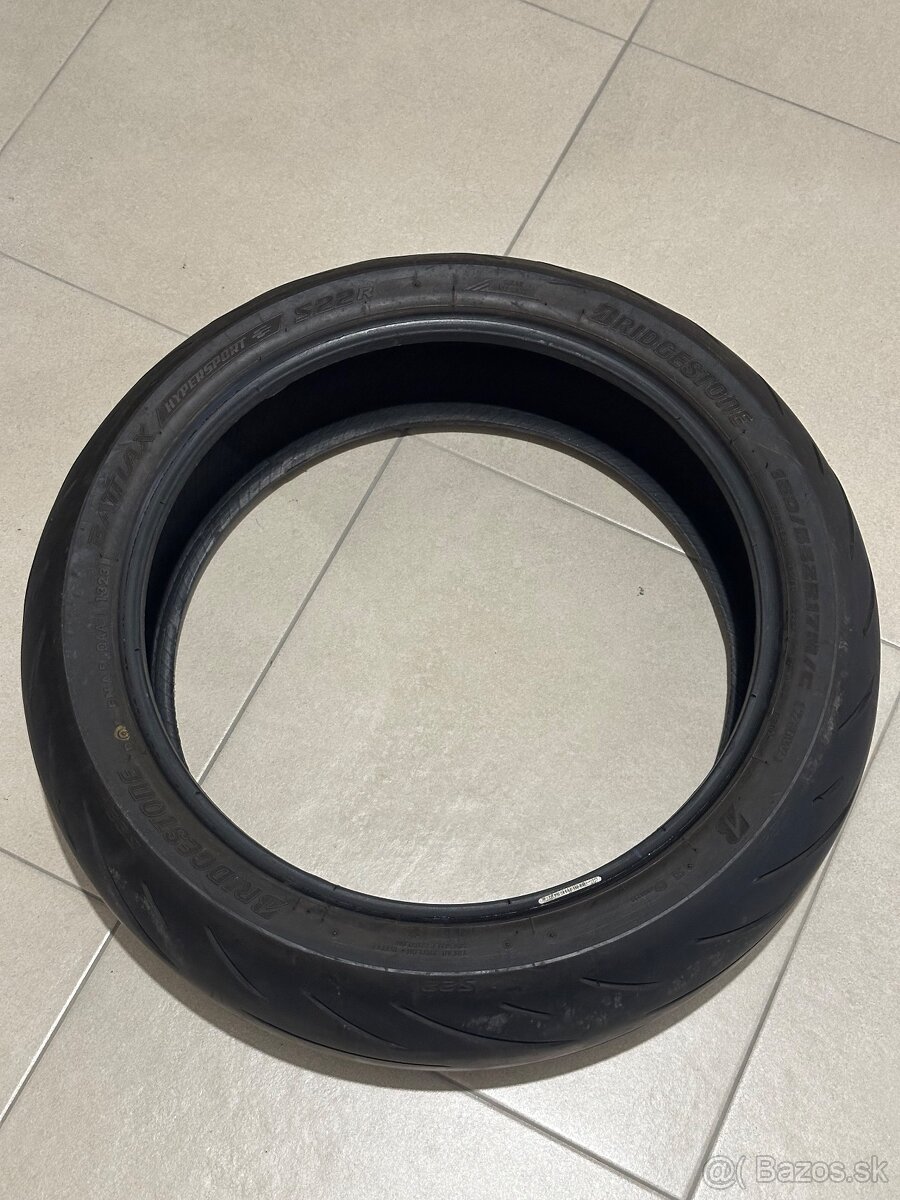 Bridgestone battlax s22