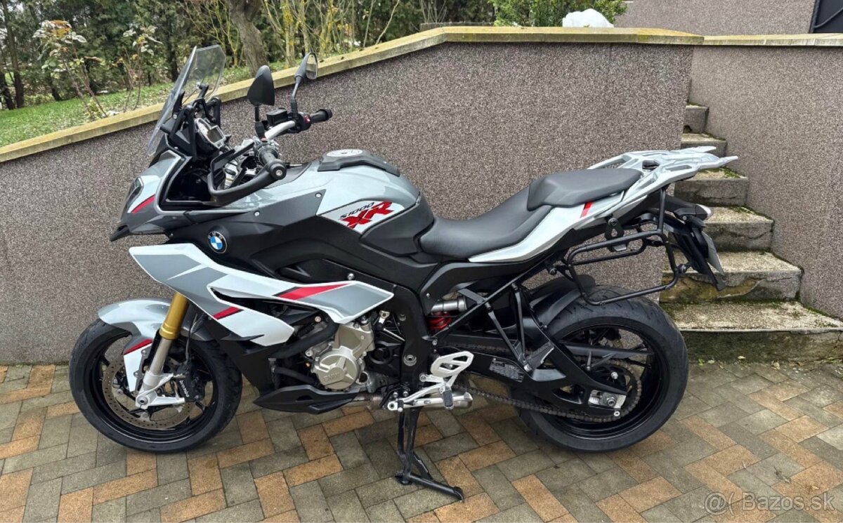 BMW S 1000 XR